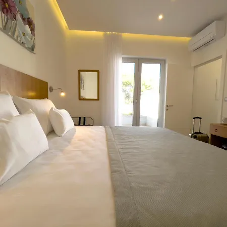 Residences Caroline Appartement *