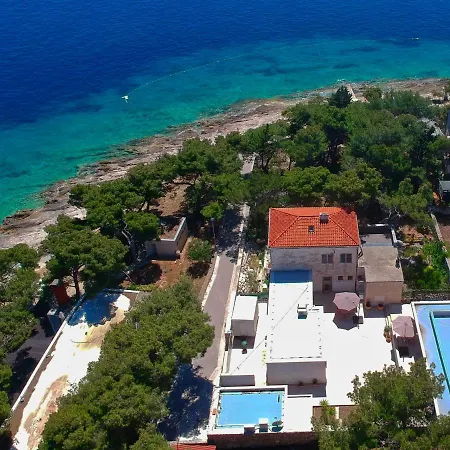 Residences Caroline شقة
