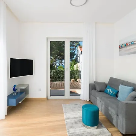 Residences Caroline * هفار