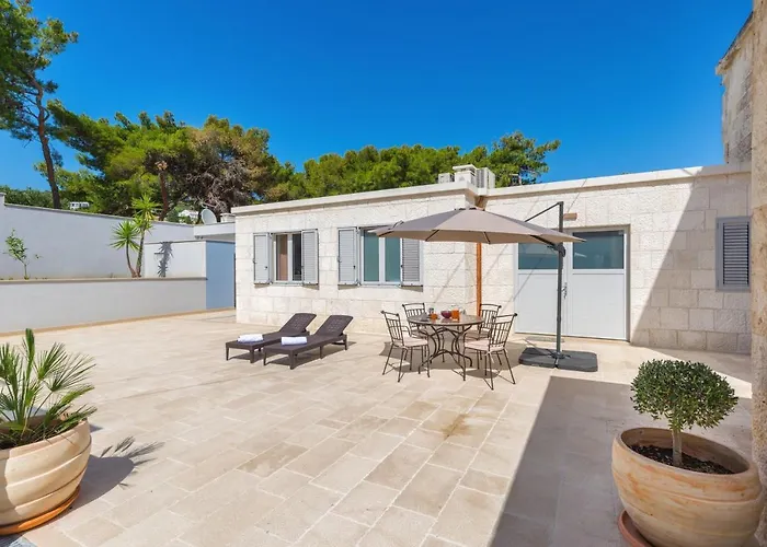 Daire Residences Caroline *