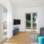 Apartment Residences Caroline Hvar Town
